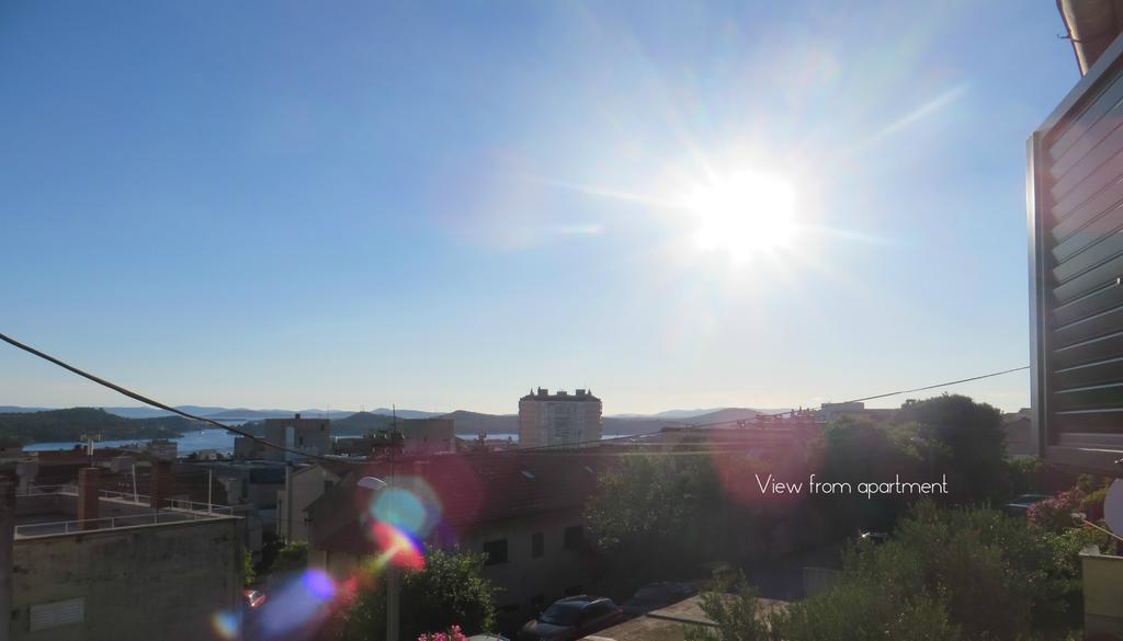 Apartment Simaris - Spacious With Terrace And Sea View Šibenik Esterno foto