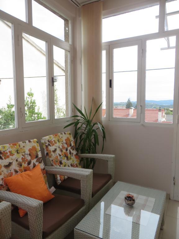 Apartment Simaris - Spacious With Terrace And Sea View Šibenik Esterno foto
